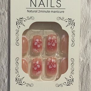 Floral Design Press-On Nails